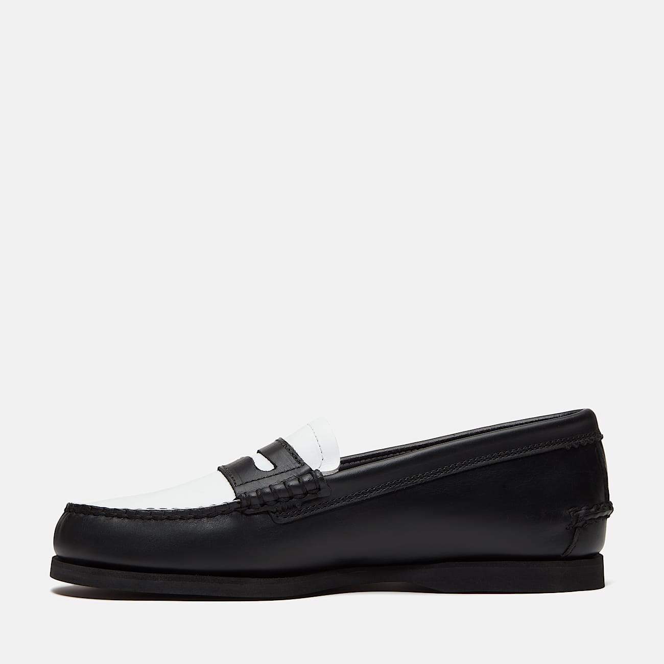 Timberland Classic Boat Loafer for Men in BlackWhite TBL Black ALT6