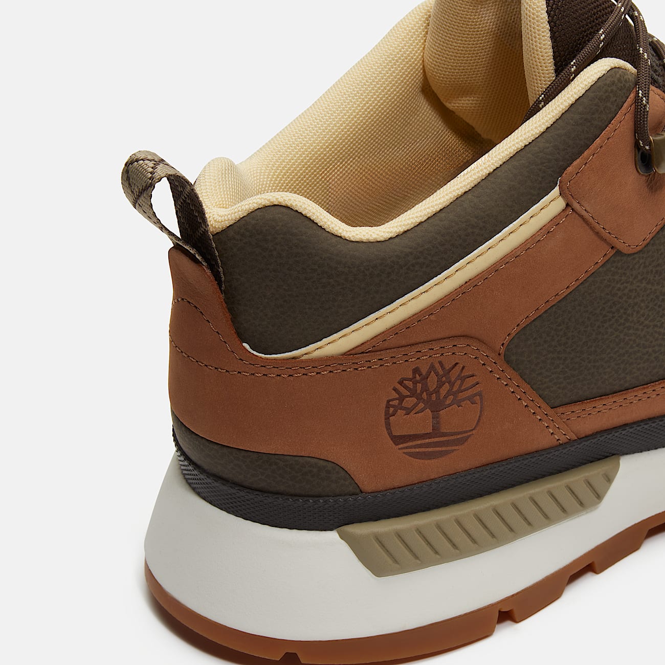 Field Trekker Trainer for Men in Brown/Dark Brown - 8