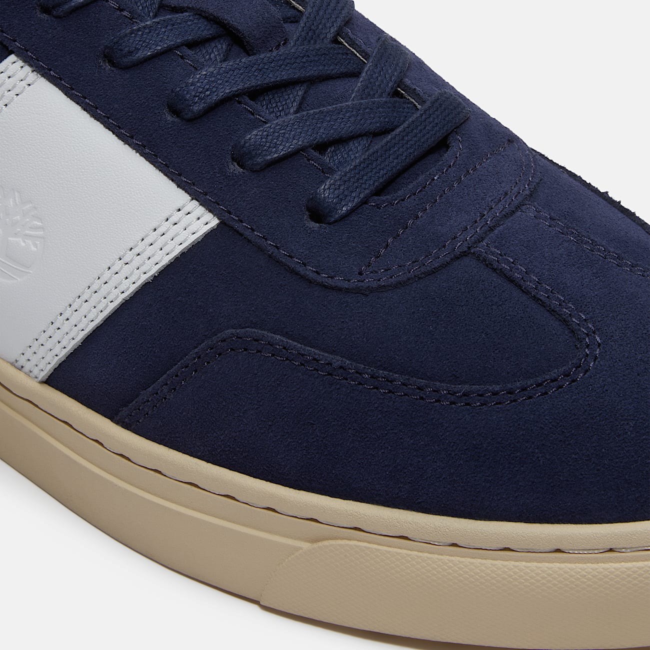 All Gender Lisbon Street Sneaker in DunkelblauWei TBL Blau ALT8
