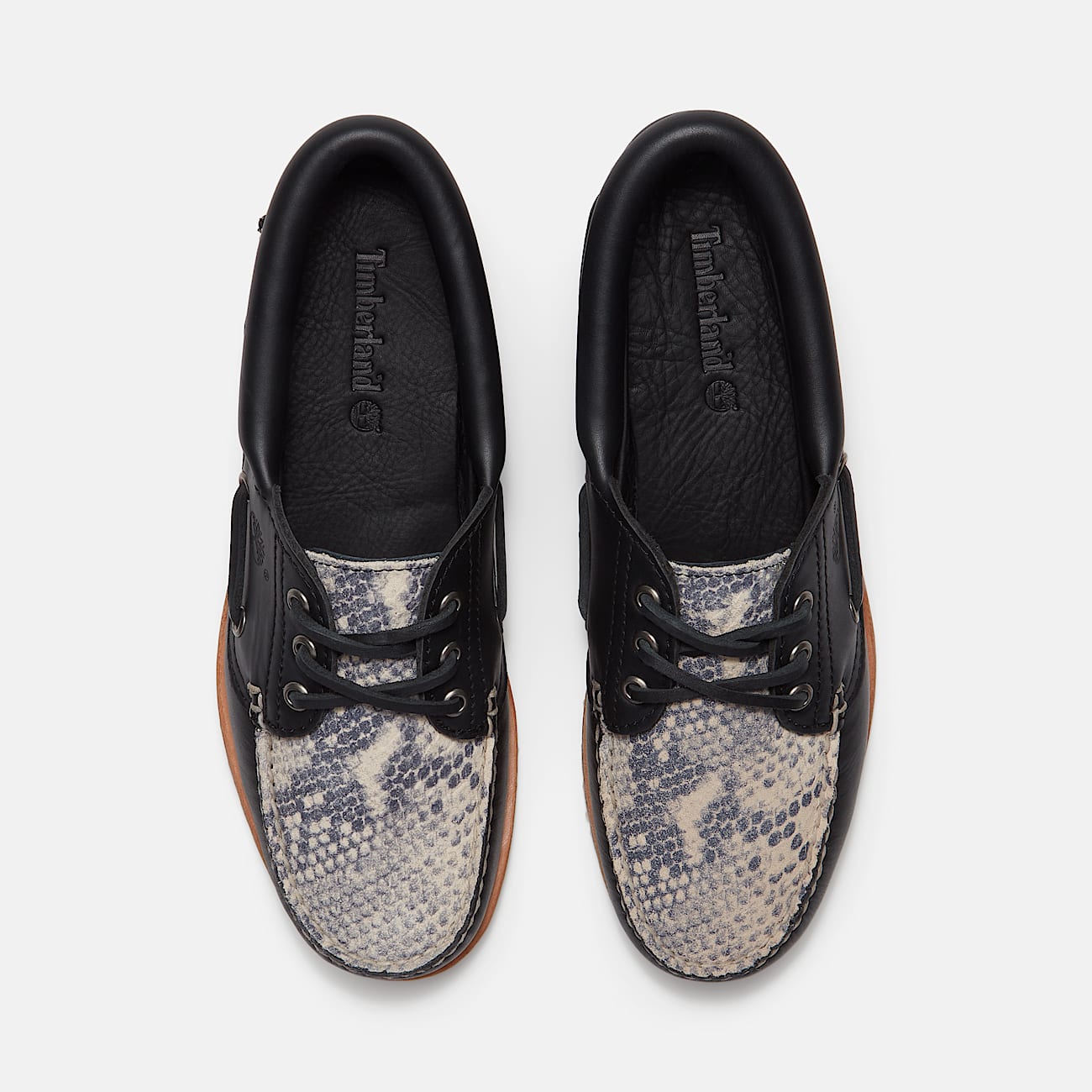 Timberland Authentic Boat Shoe for Women in Black TBL Black ALT2