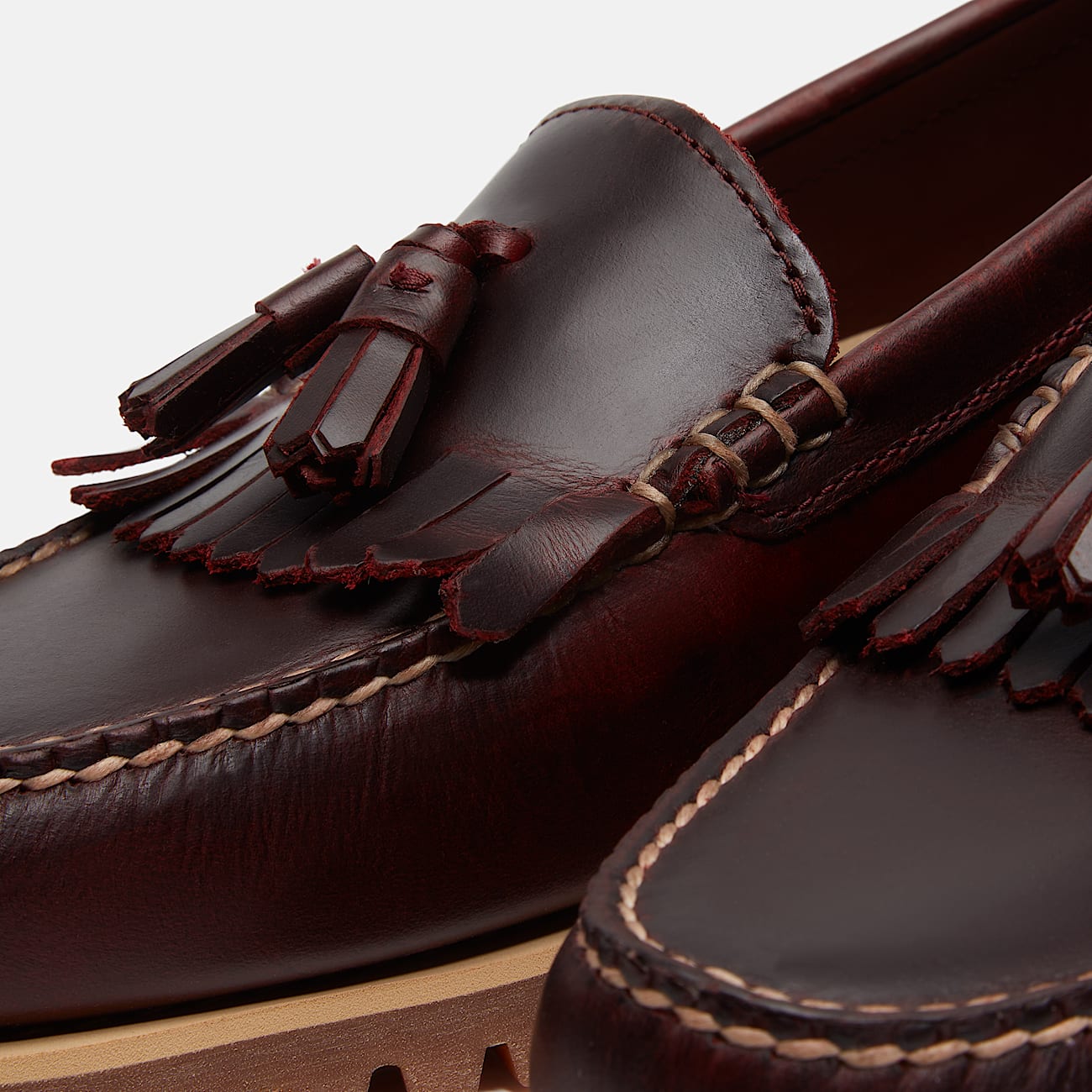 All Gender Timberland Authentic Kiltie Loafer in Burgunderrot TBL Burgunderrot ALT7