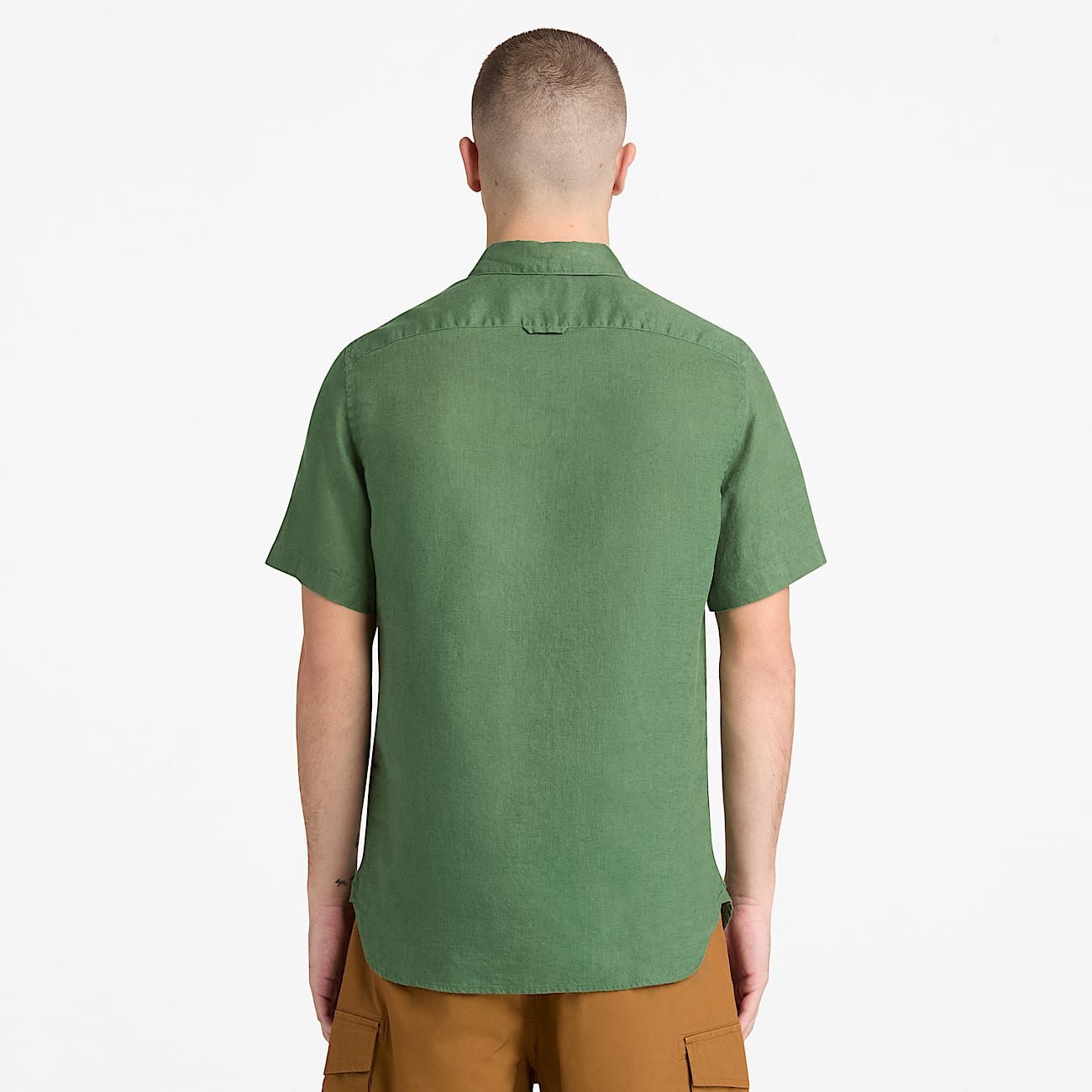 Mill Brook Linen ShortSleeve Shirt for Men in Dark Green TBL Green ALT8