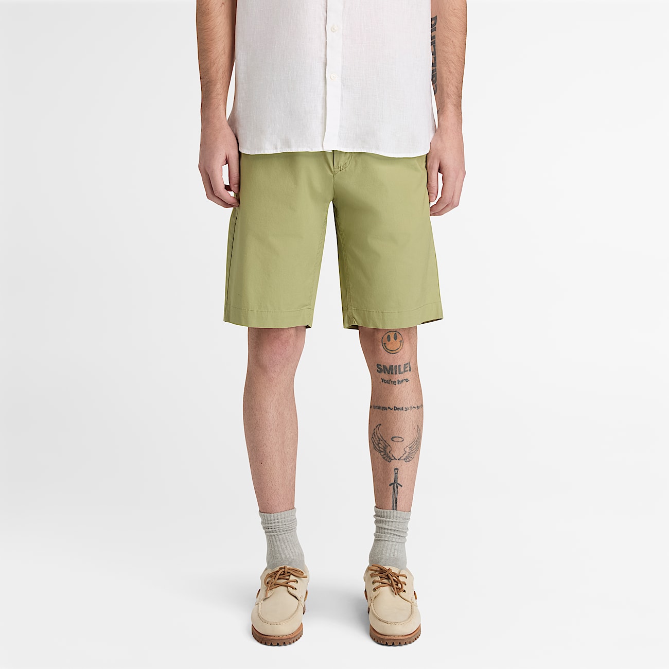 Claremont Poplin Chino Short for Men in Green TBL Green ALT1