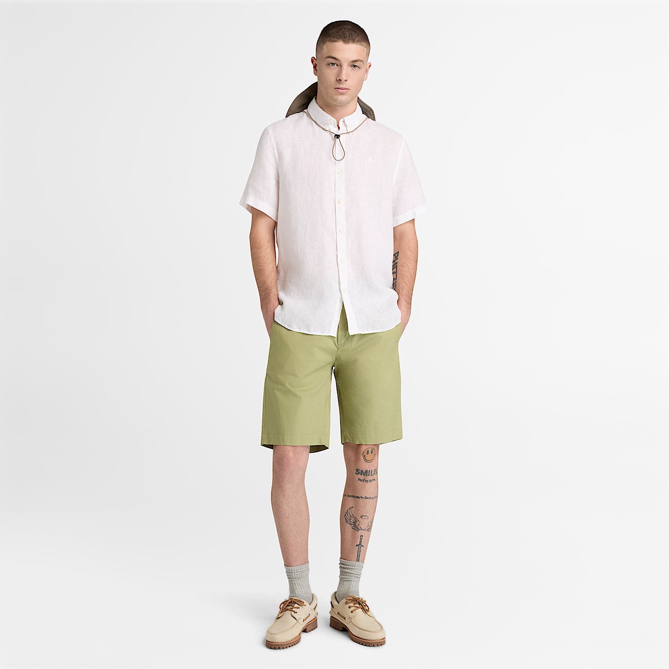 Claremont Poplin Chino Short for Men in Green TBL Green ALT2