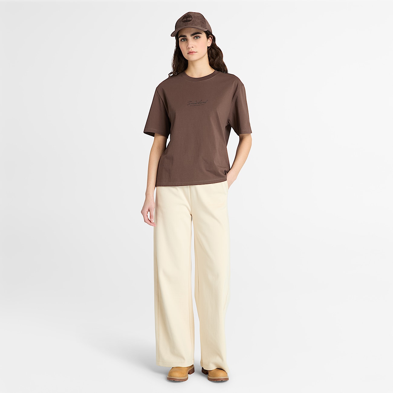 T shirt A Maniche Corte Lush Comfort Da Donna In Marrone T shirt A Maniche Corte Lush Comfort Da Donna In Marrone
