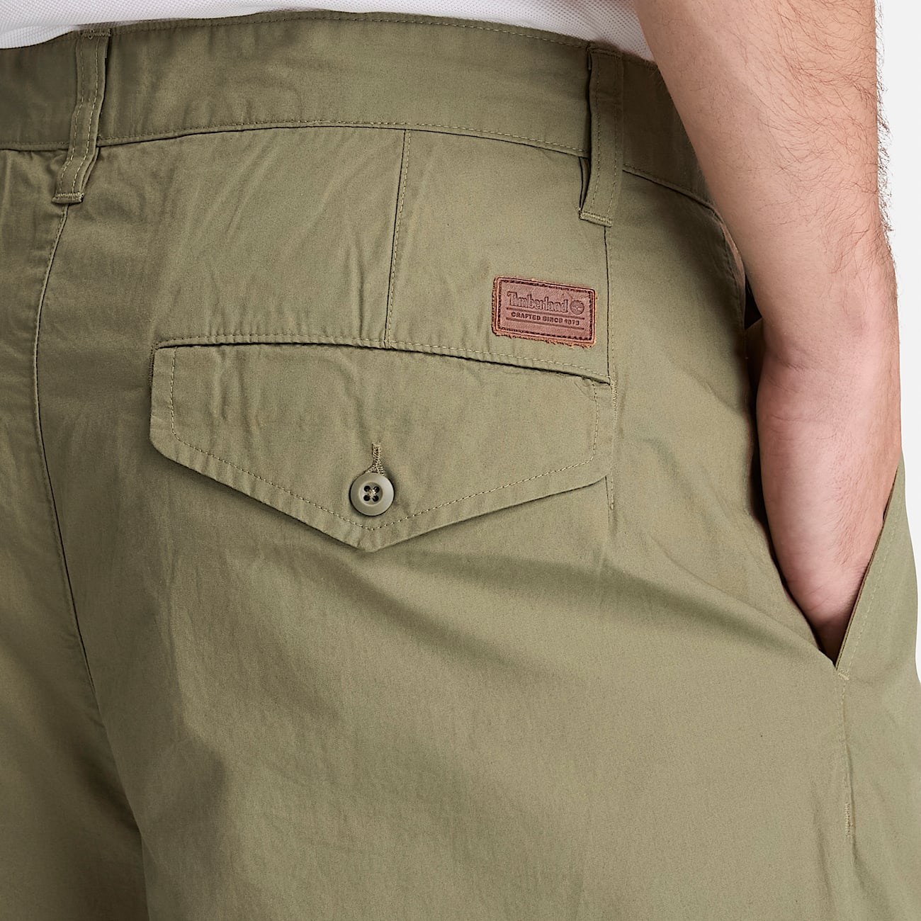 Claremont Geplooide Chinobroek van popeline voor heren in groen TBL groen ALT3