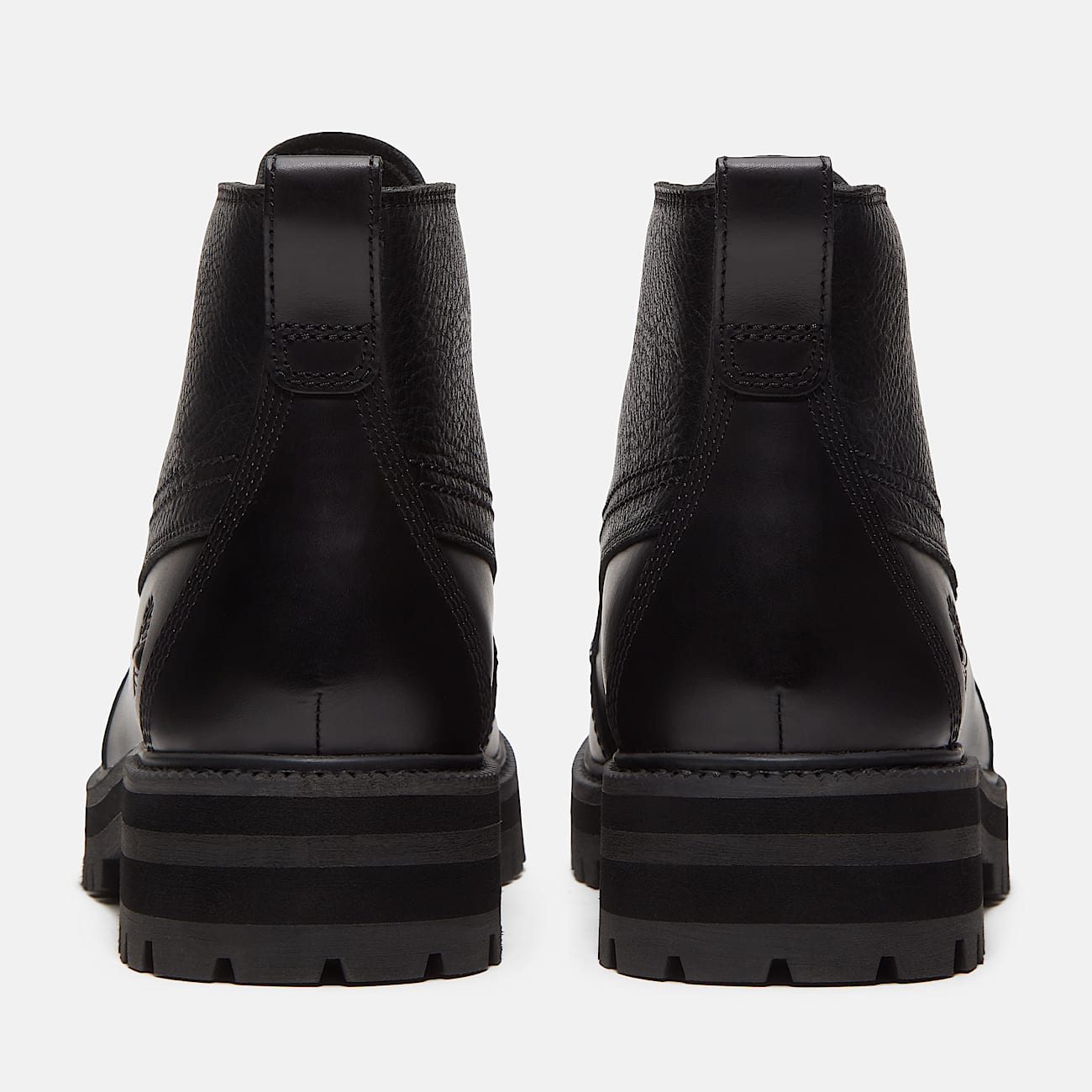 Britton Drive Boot for Men in Black TBL Black ALT5