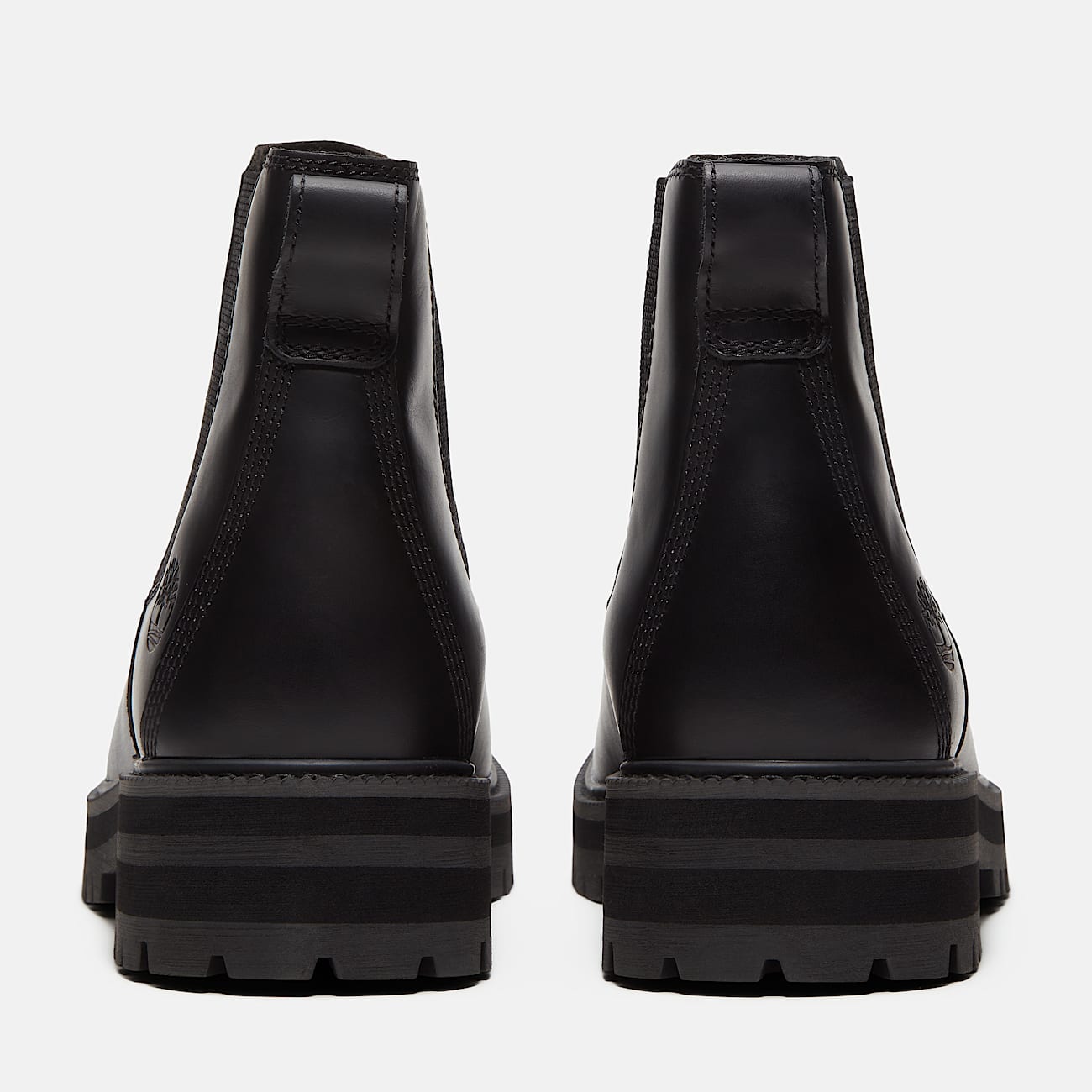 Britton Drive Chelsea Boot for Men in Black TBL Black ALT5
