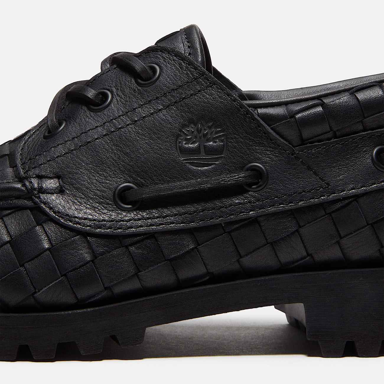Timberland Authentic Boat Shoe for Men in Black TBL Black ALT7