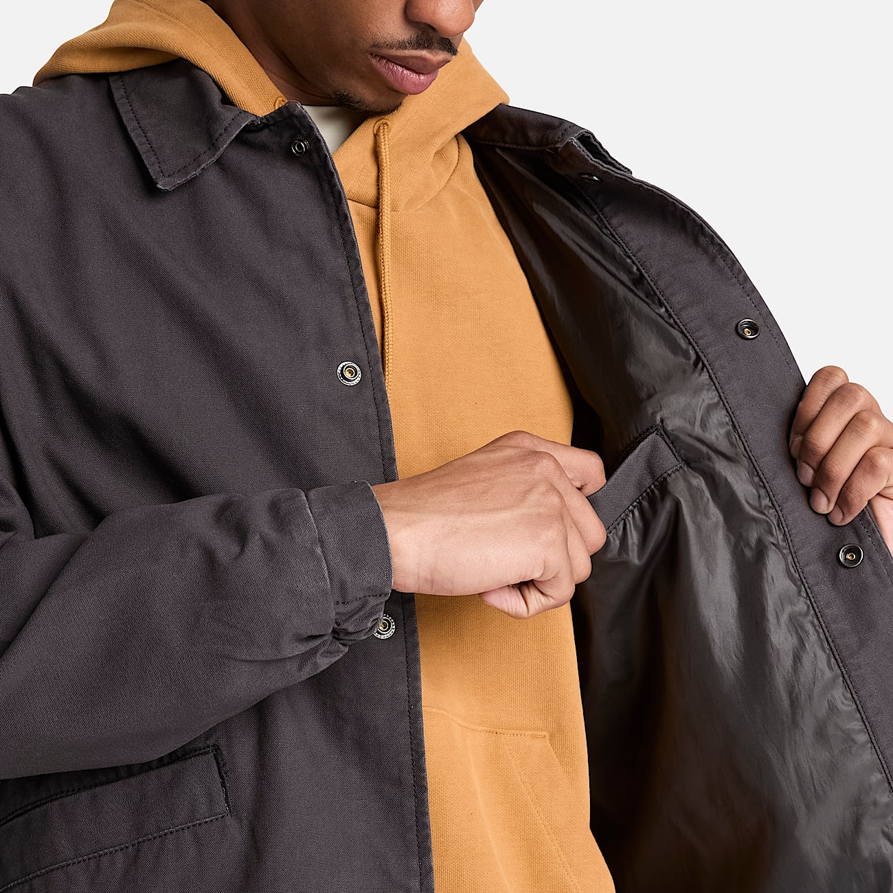 Strafford CanvasJacke fr Herren in Schwarz TBL Schwarz ALT3