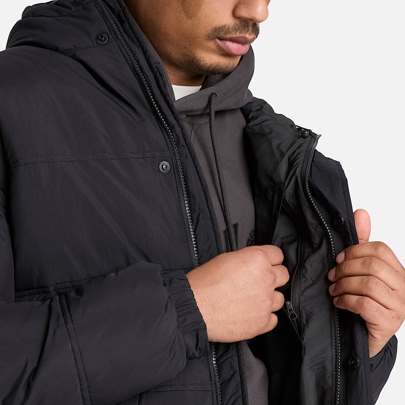 Chaqueta acolchada impermeable para hombre en negro TBL negro ALT3