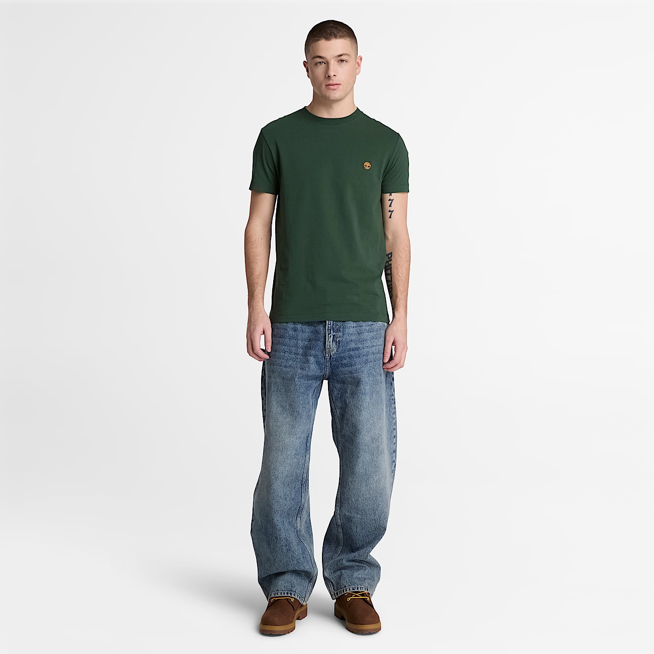 Dunstan River Slim ShortSleeve TShirt for Men in Dark Green TBL Green ALT2