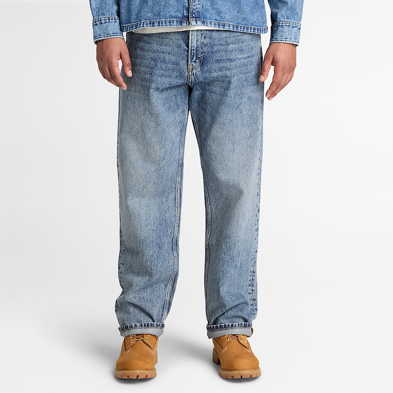 Lssige DenimHose fr Herren in Hellblau TBL Blau ALT1
