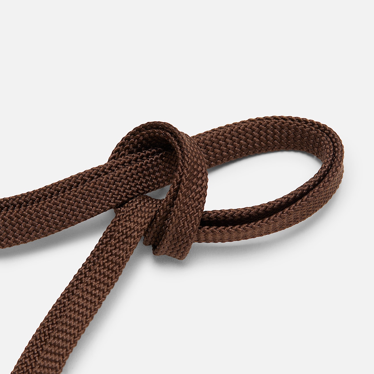 Lacets plats en polyester de 52 pouces marron TBL marron ALT1