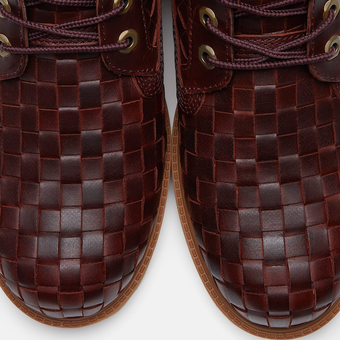 Timberland Premium 6Inch Boot for Men in Burgundy TBL Burgundy ALT7