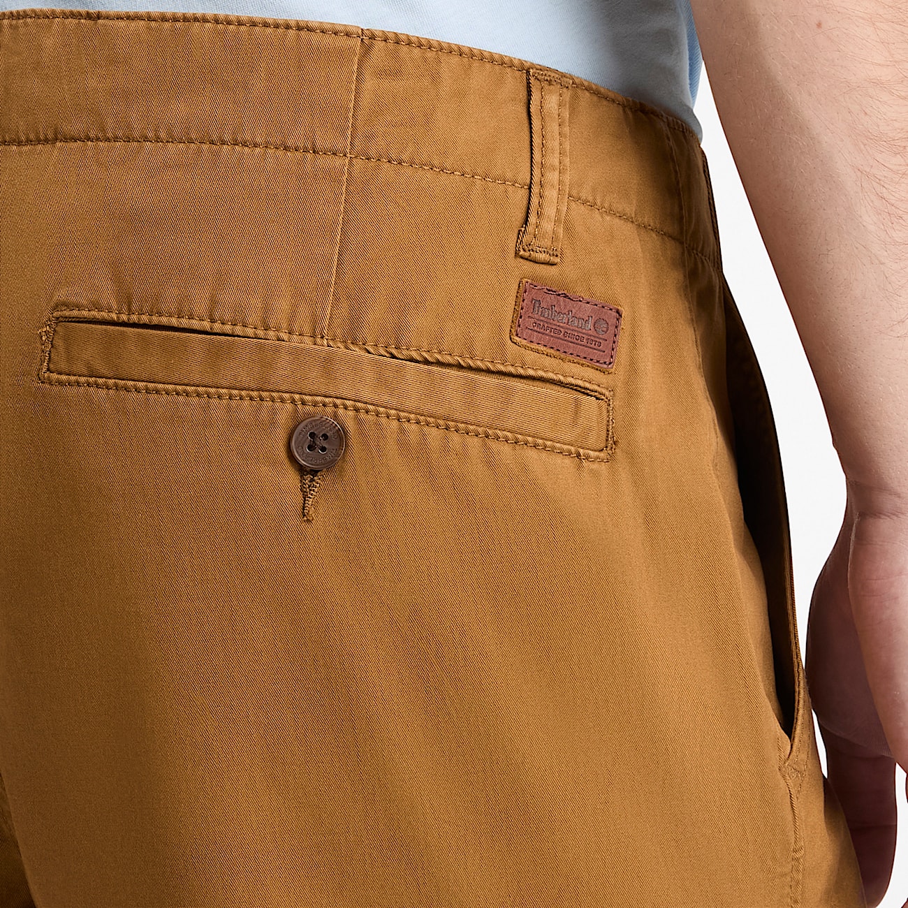 Brookline Twill Cargo Short for Men in Brown TBL Brun ALT3