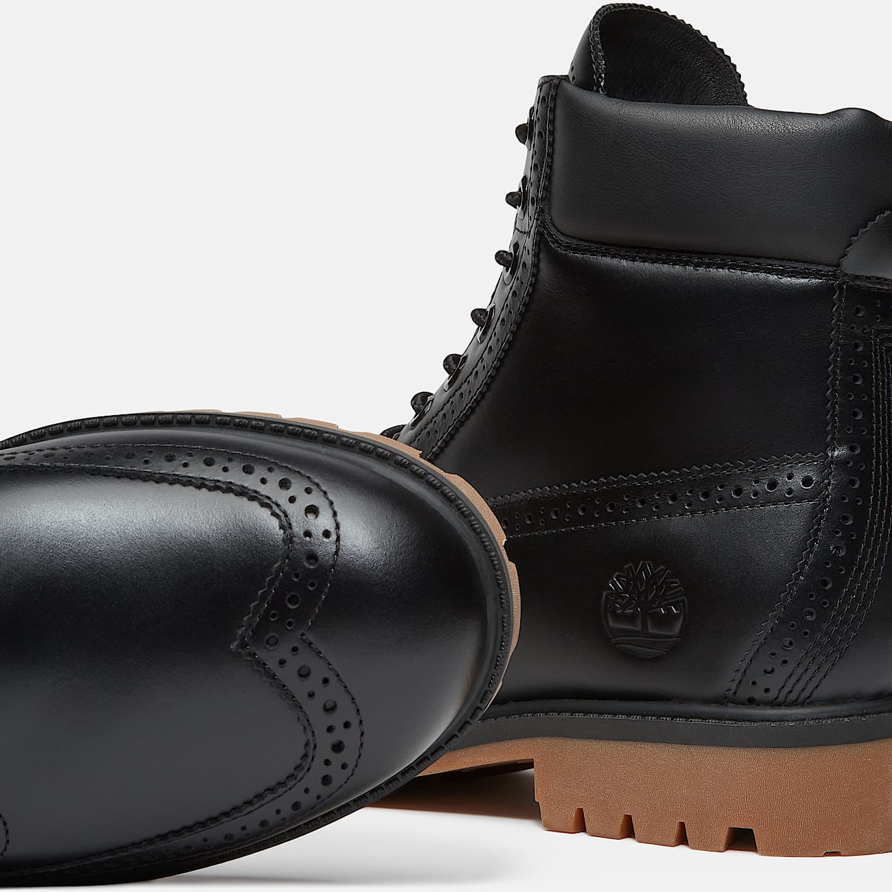 Timberland Premium 6Inch Waterproof Boot for Men in Black TBL Black ALT7