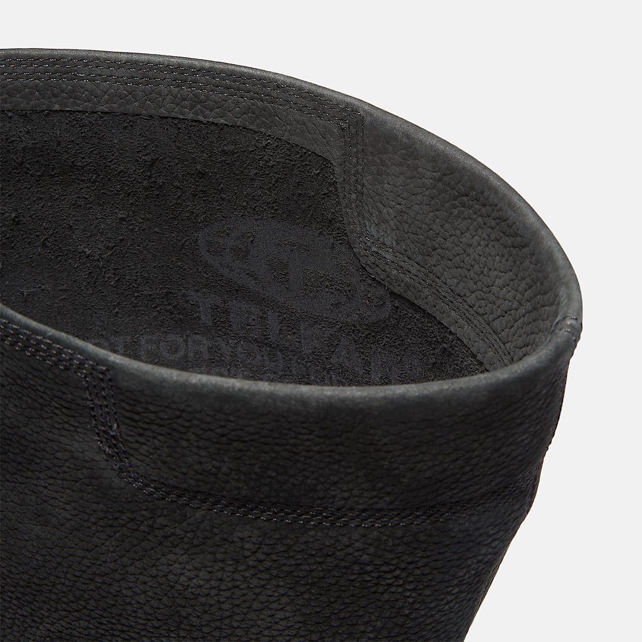 Timberland x TELFAR Premium PullOn Boot in Schwarz TBL Schwarz ALT10