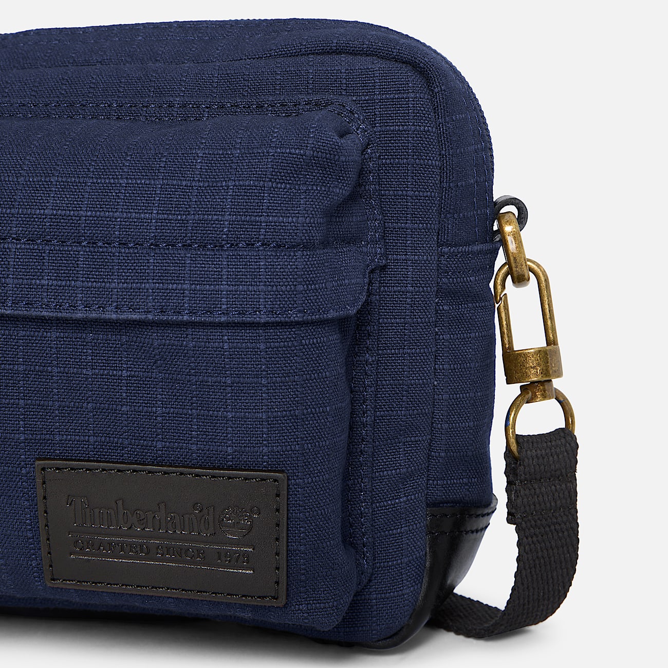 Crafted Heritage Crossbody Bag in Dark Blue TBL Blue ALT3
