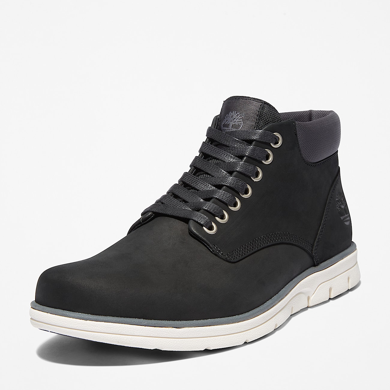 Bradstreet Lace-Up Trainer for Men in Black