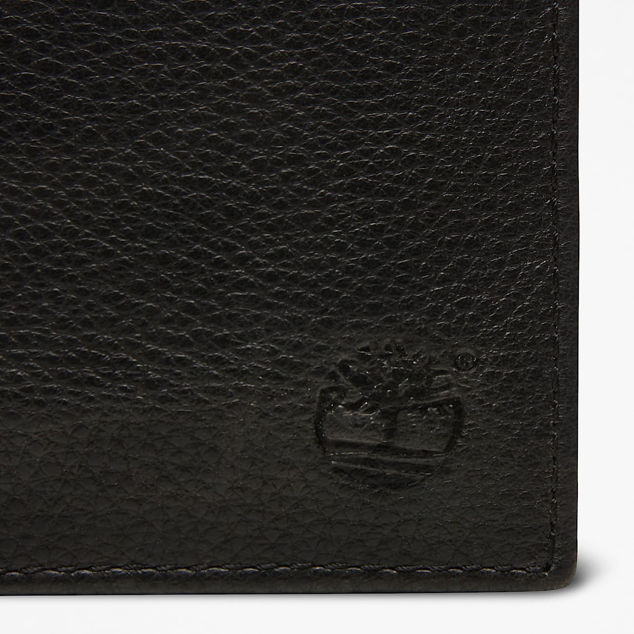 Kennebunk Bifold With Coin Pocket for Men in Black - 4