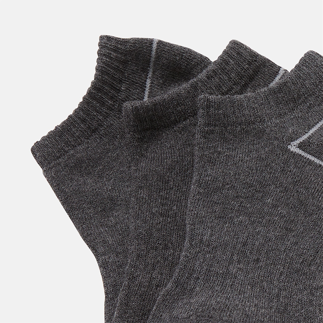 Unsichtbare All Gender Bowden Socken im Dreierpack in Dunkelgrau