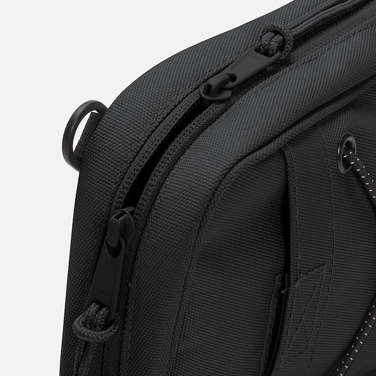 Borsa a Tracolla Outdoor Archive 2.0 All Gender in colore nero