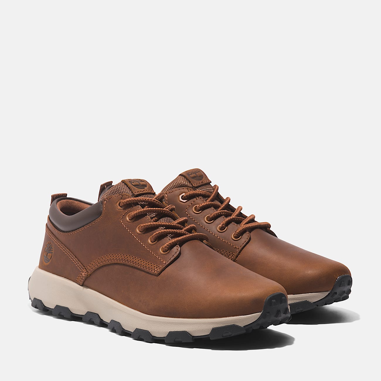 Winsor Park Low Lace-Up Trainer for Men in Light Brown