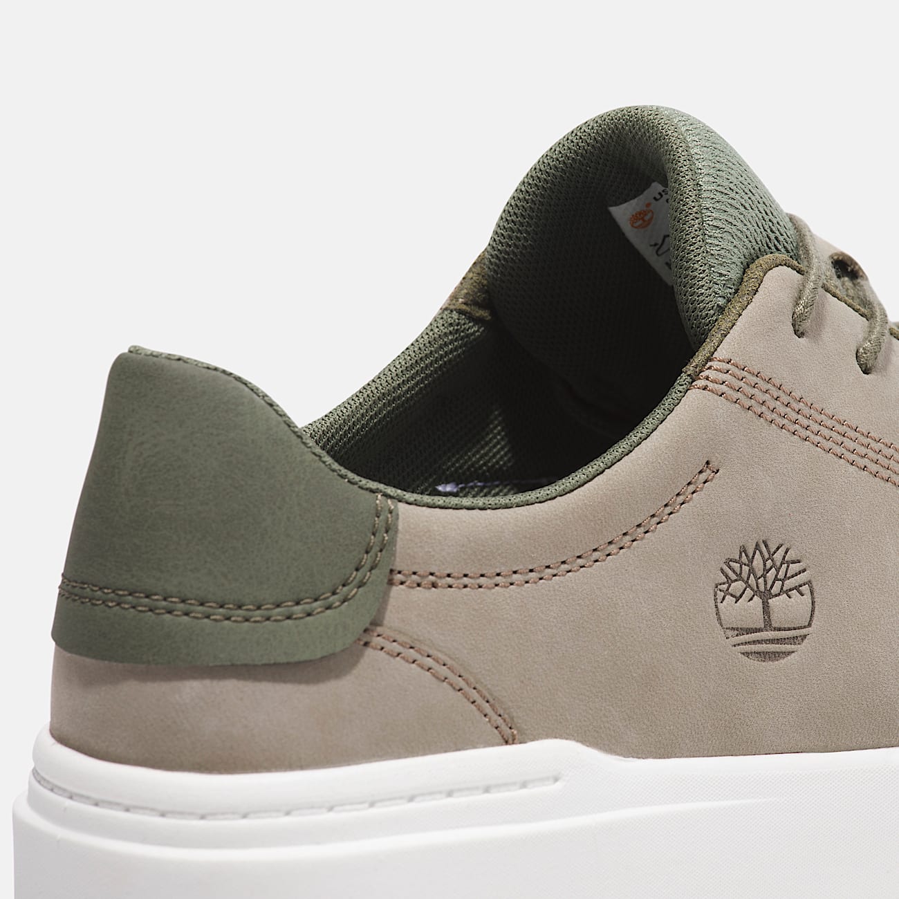 Seneca Bay Low Lace Up Trainer for Men in Beige - 7