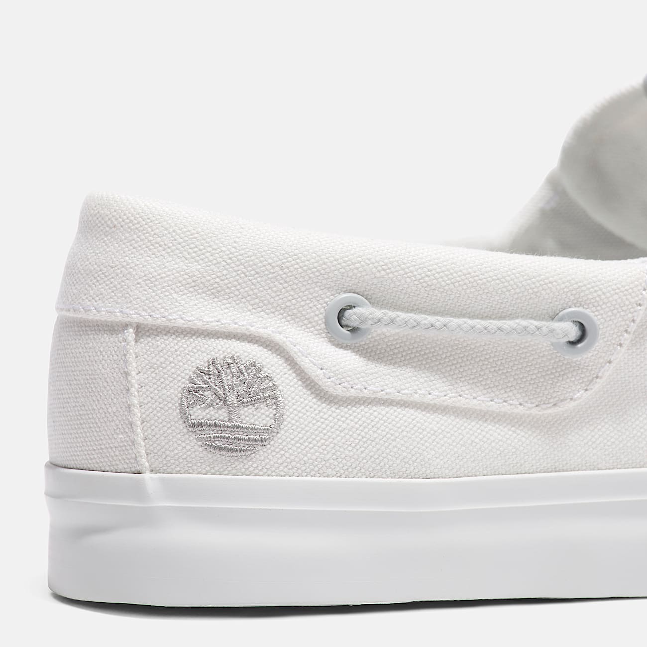 Mylo Bay Lace-up Low Trainer for Men in White