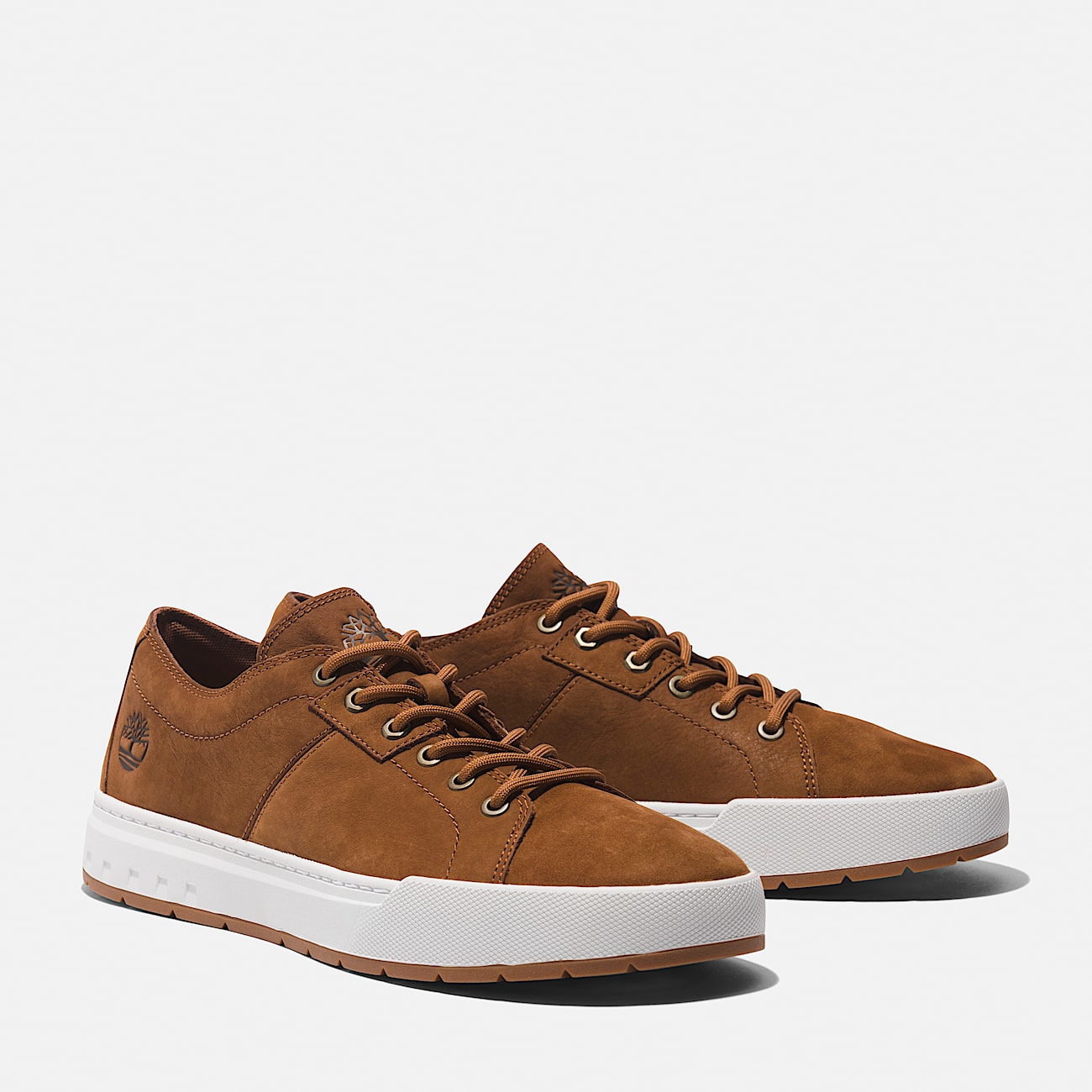 Maple Grove Low Lace Up Trainer for Men in Brown