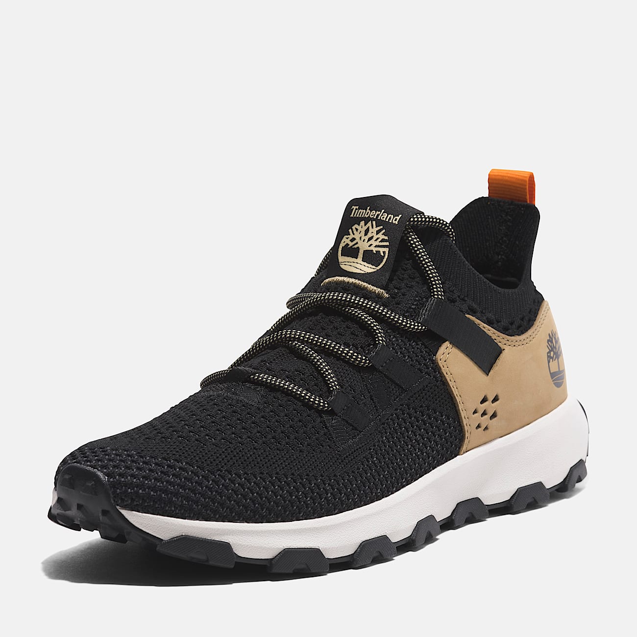 Winsor Trail Lace-up Low Trainer for Men in Black - 9