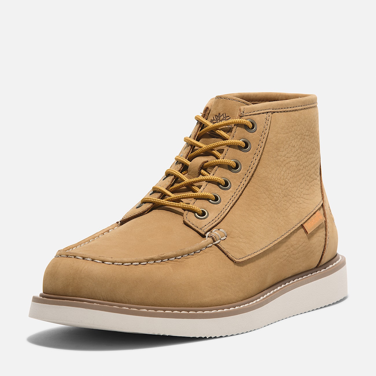 Newmarket Mid Lace-Up Chukka Boot for Men in Yellow