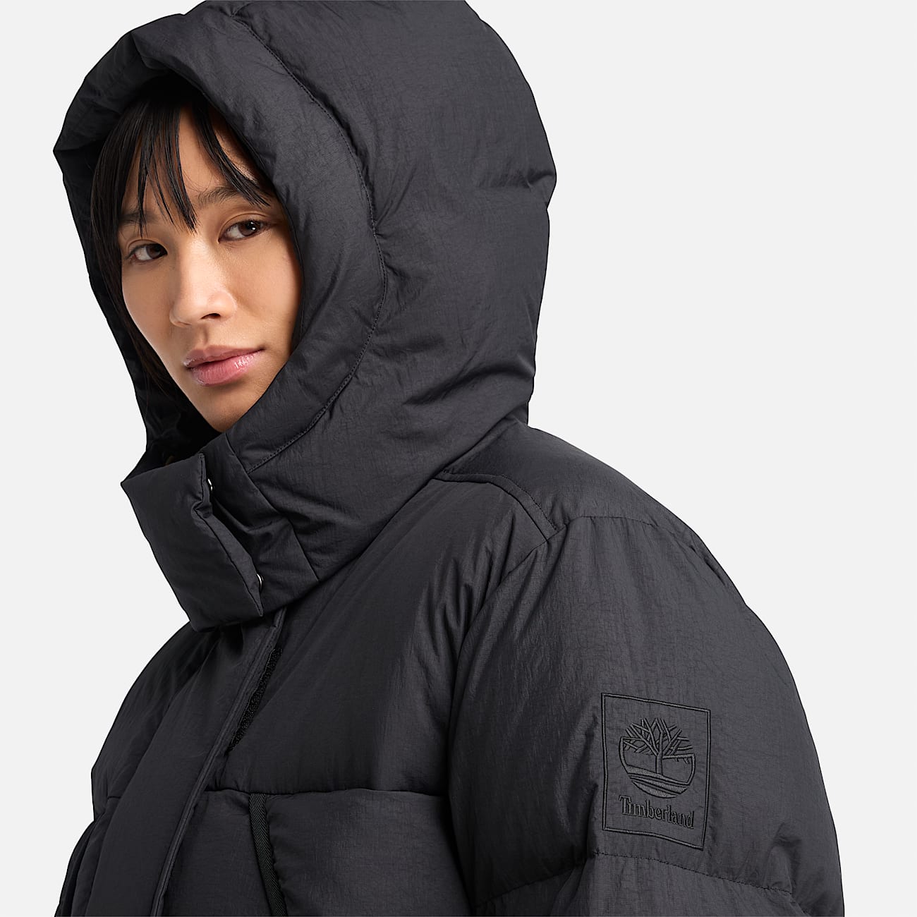 Howker Recycled Down Puffer Jacket for Women in Black