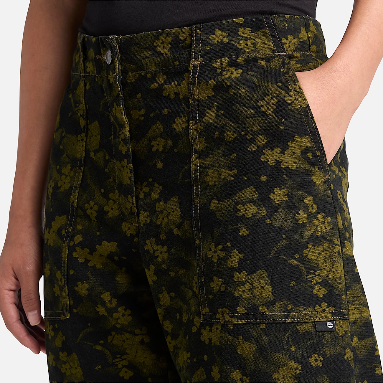 Pantalón estampado para mujer en negro/verde - 3