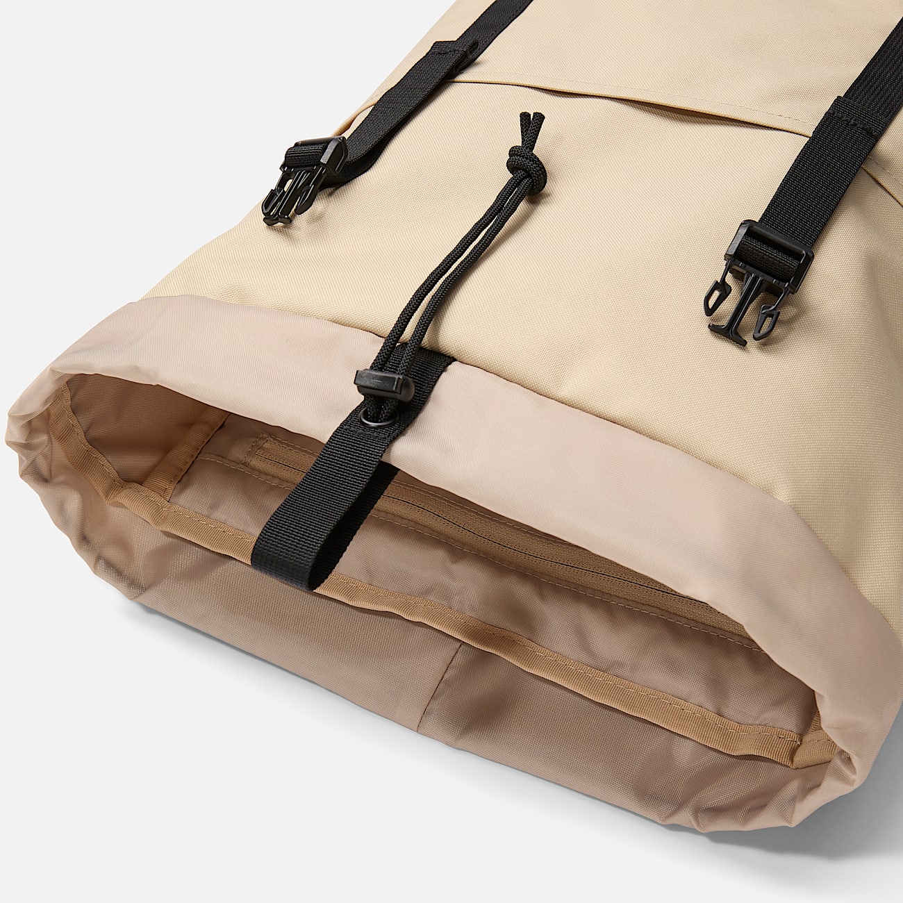 Timberpack Heritage Backpack (30-Litre) in Beige - 2