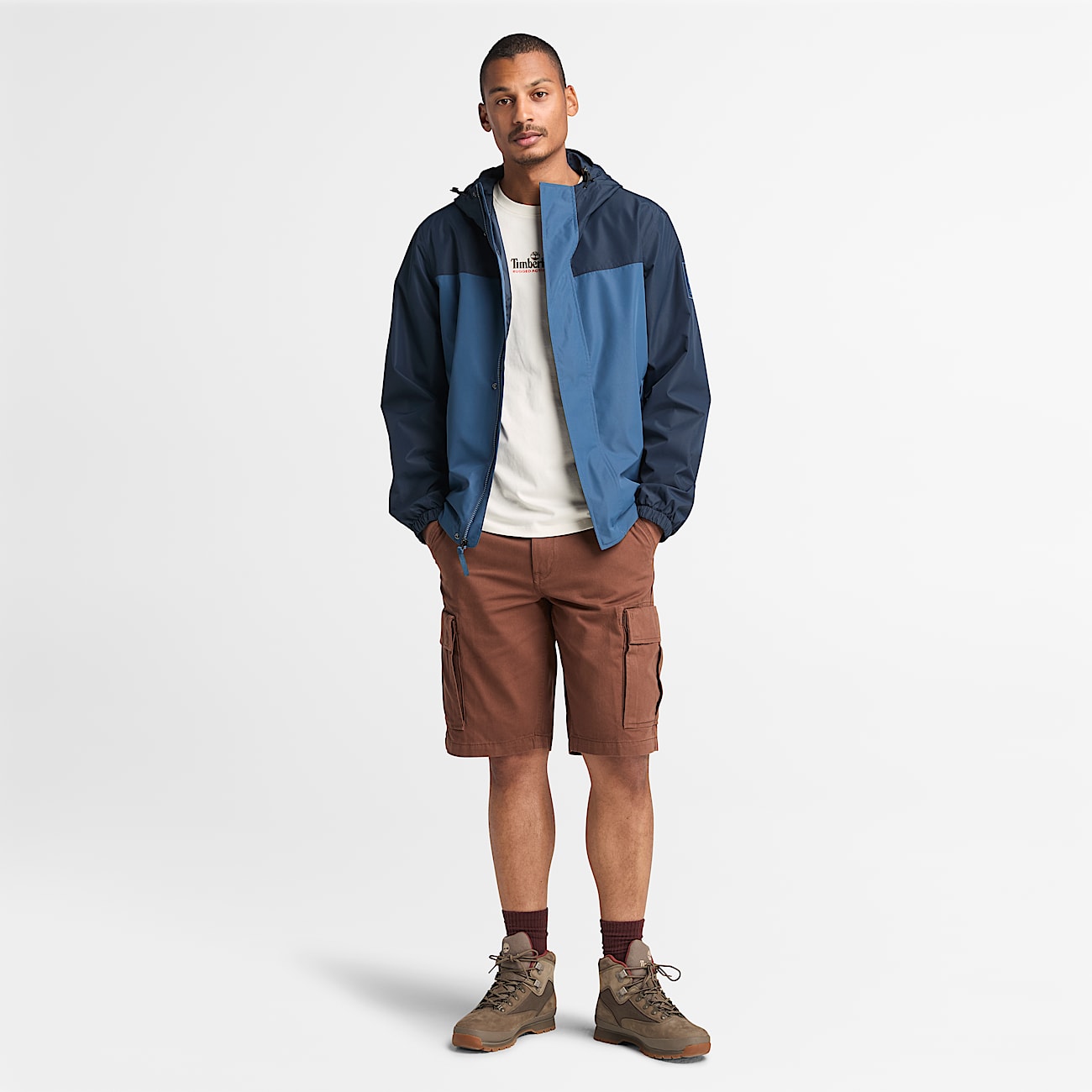 Brookline Twill Cargo Short for Men in Brown - 2