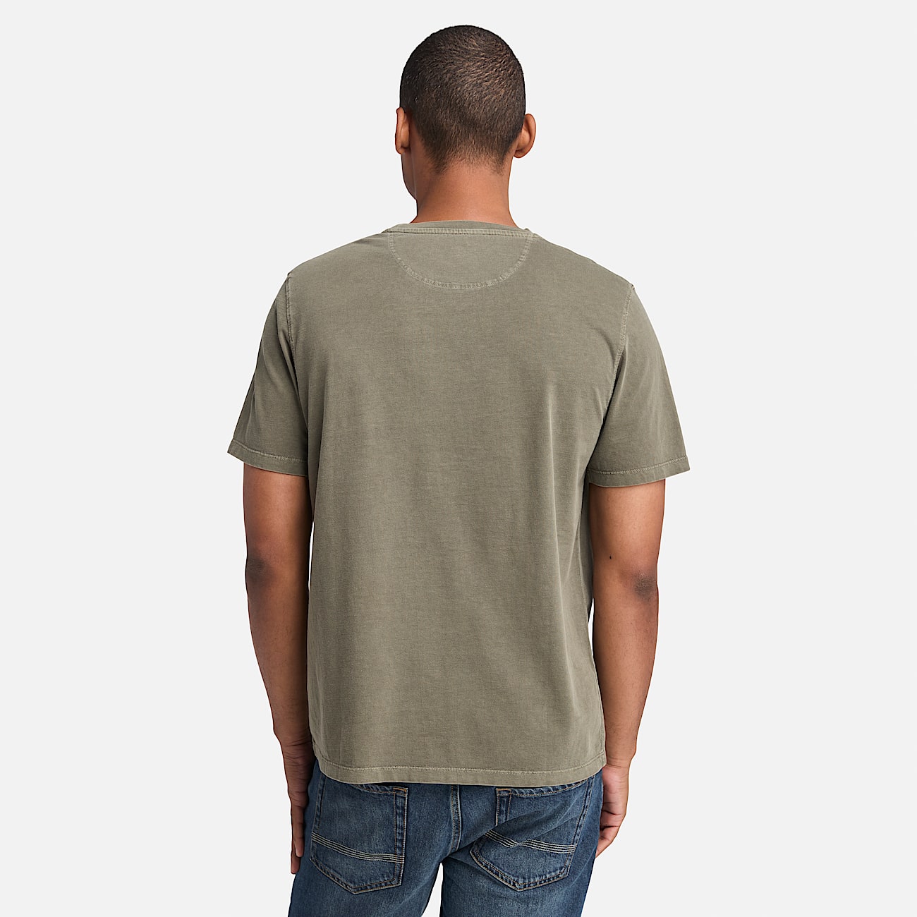 Camiseta de manga corta teñida en prenda Dunstan River para hombre en verde - 4