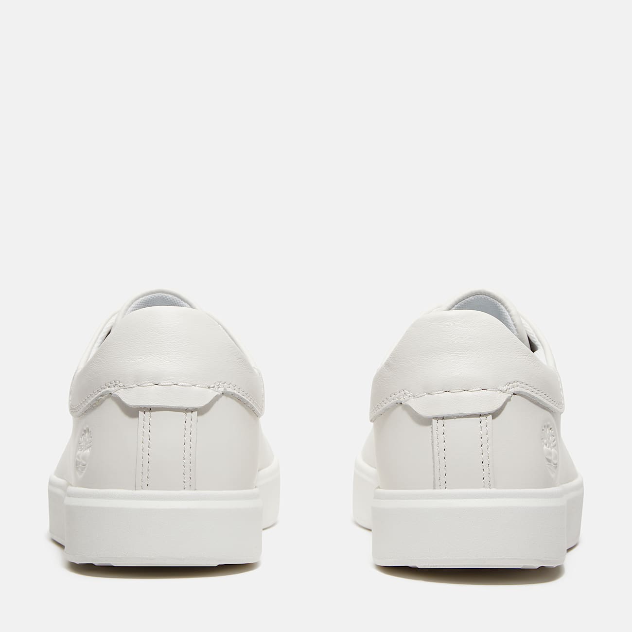 Emerson Street Low Lace-Up Trainer for Men in White - 8