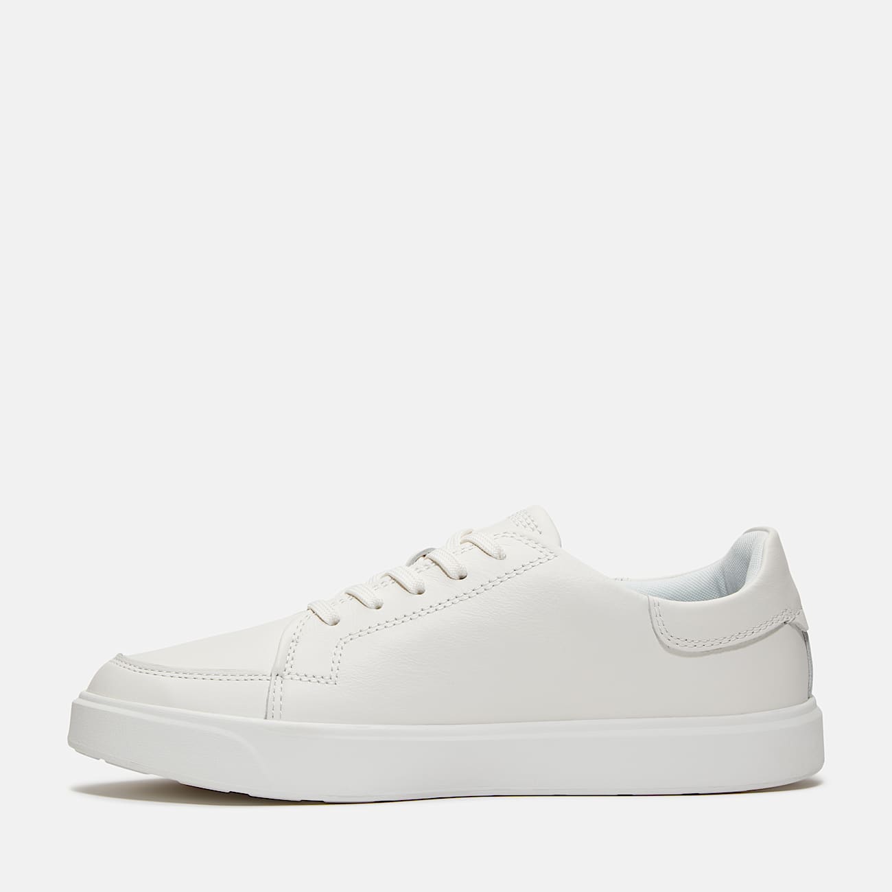 Emerson Street Low Lace-Up Trainer for Men in White - 9