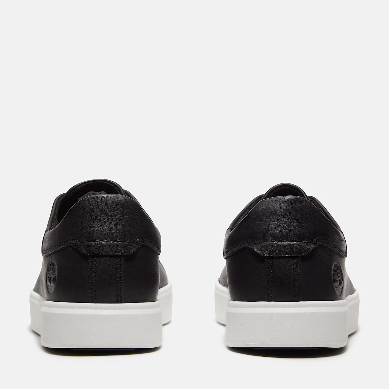 Emerson Street Low Lace-Up Trainer for Men in Black
