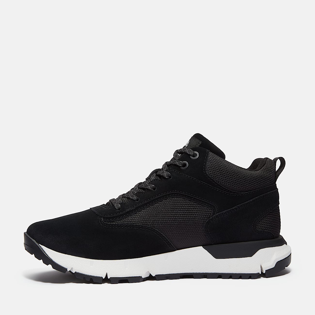 Voyager Park Mid Lace-Up Trainer for Men in Black/White