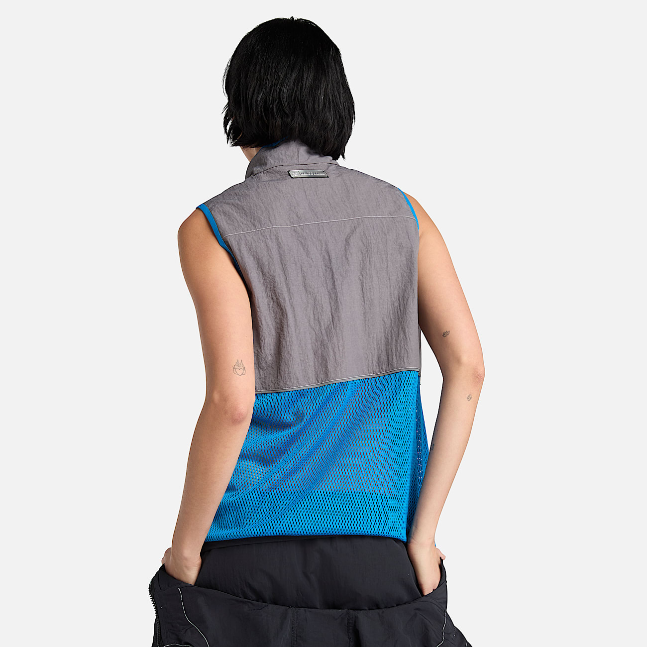 Gilet Timberland® X Veneda Carter da Donna in colore nero
