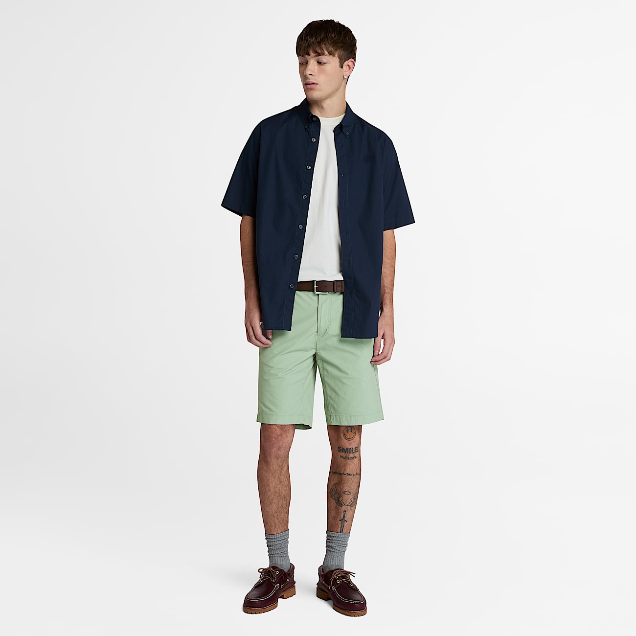 Claremont Poplin Chino Shorts for Men in Green - 2