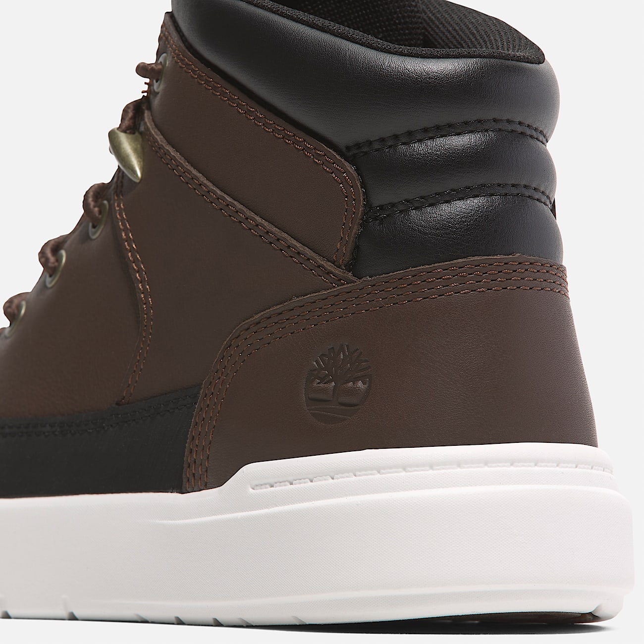 Seneca Bay Lace-up Trainer for Men in Brown - 7