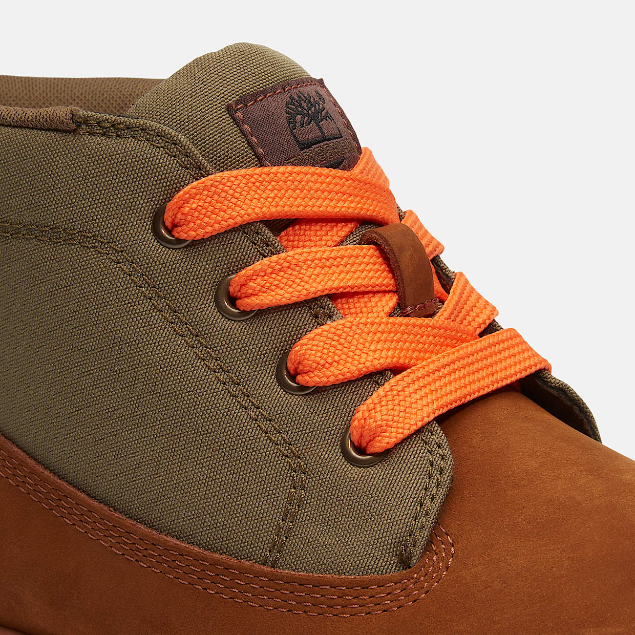 Timberland® Premium Halbhoher Chukka Boot zum Schnüren für Herren in Braun - 7