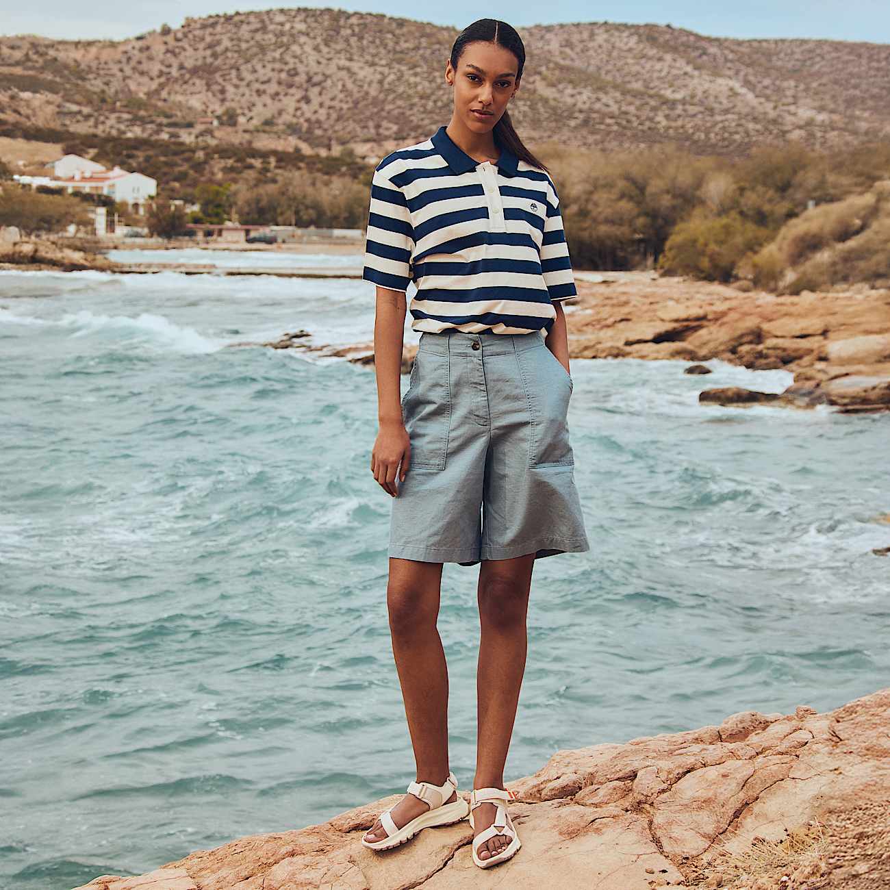 Bermudashorts aus Leinen für Damen in Hellblau - 2