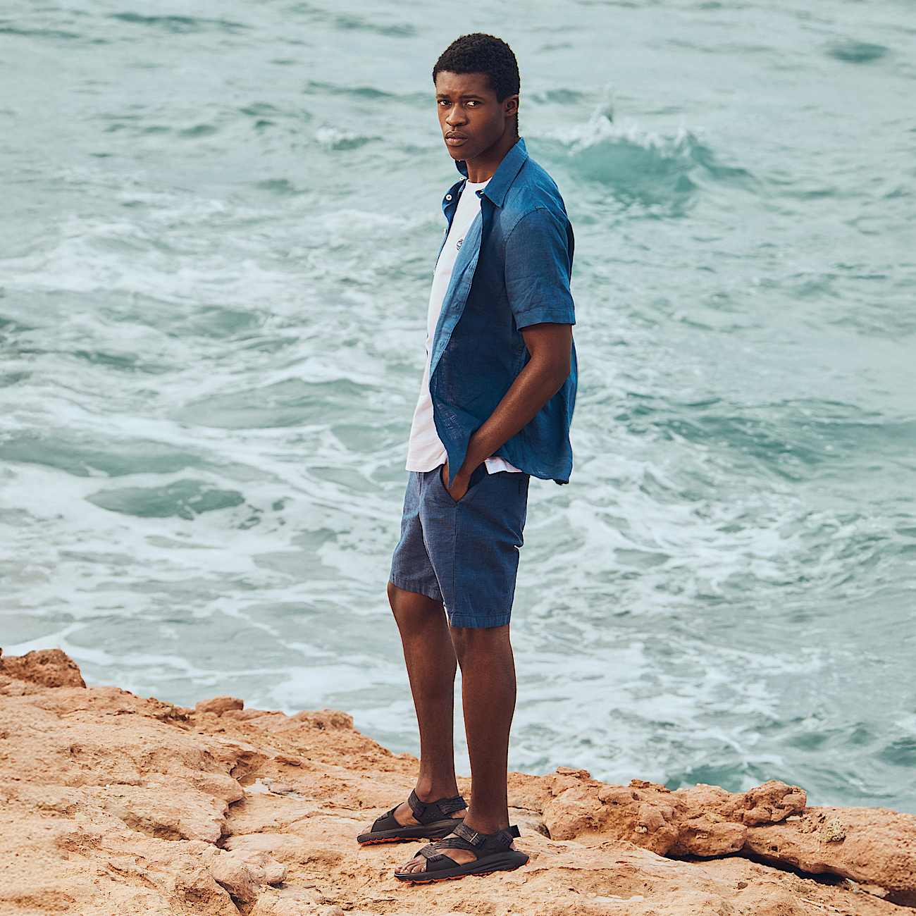Sandale à bride arrière Motion Dune pour homme en noir - 4