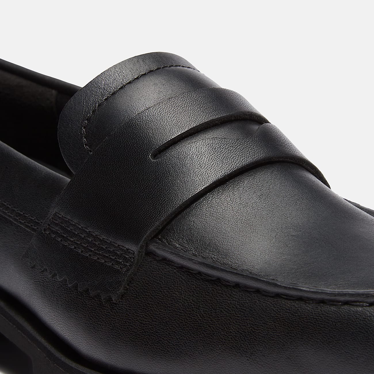 Noreen Lite Loafer for Women in Black - 7