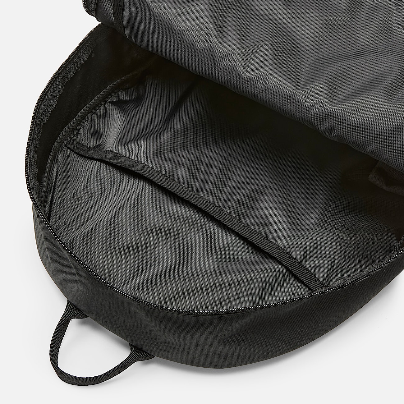 Zaino da 22 Litri in colore nero - 2